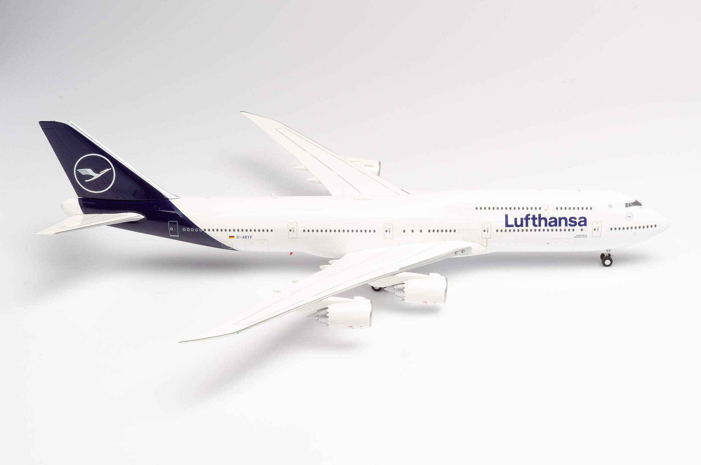 Lufthansa ルフトハンザ B747-8i 新塗装 1/200 herpa - 航空機